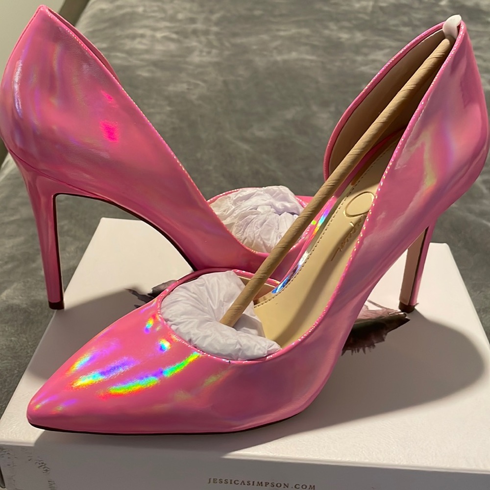 Jessica Simpson high heel